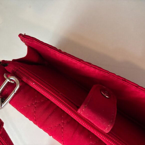 Vera Bradley Red Rose Print Wristlet Wallet - Picture 2 of 8